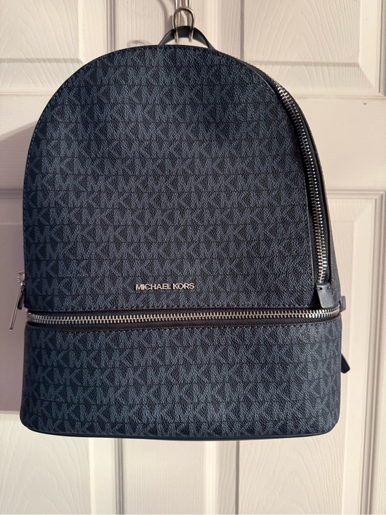 Michael Kors Handbags - Michael Kors Rhea Medium Signature Backpack